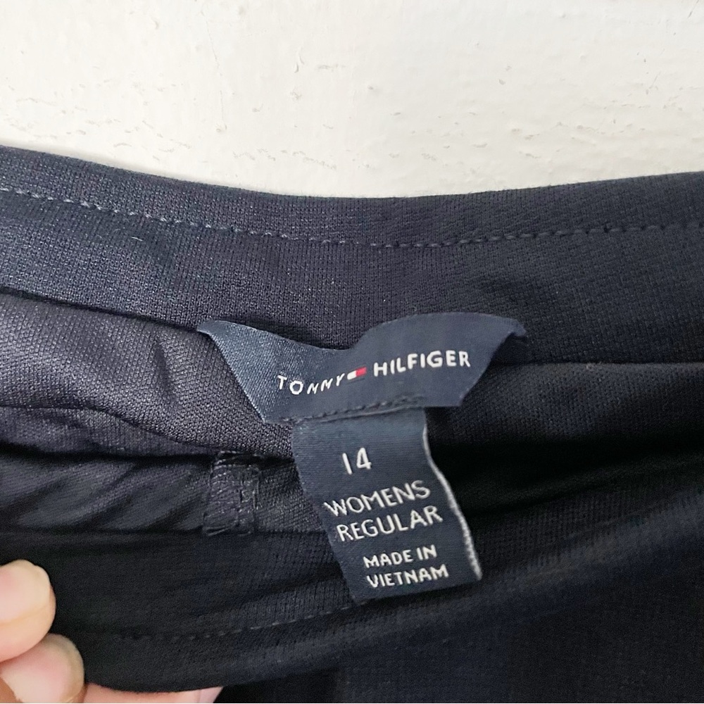 NWT Tommy Hilfiger Women’s School Uniform Navy Mini Skirt(shorts inside) Size 14 - Picture 8 of 8
